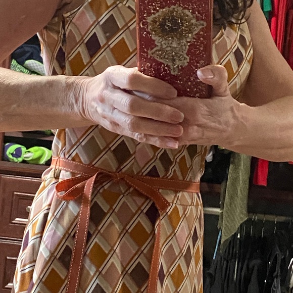 Retro dress - Picture 2 of 4